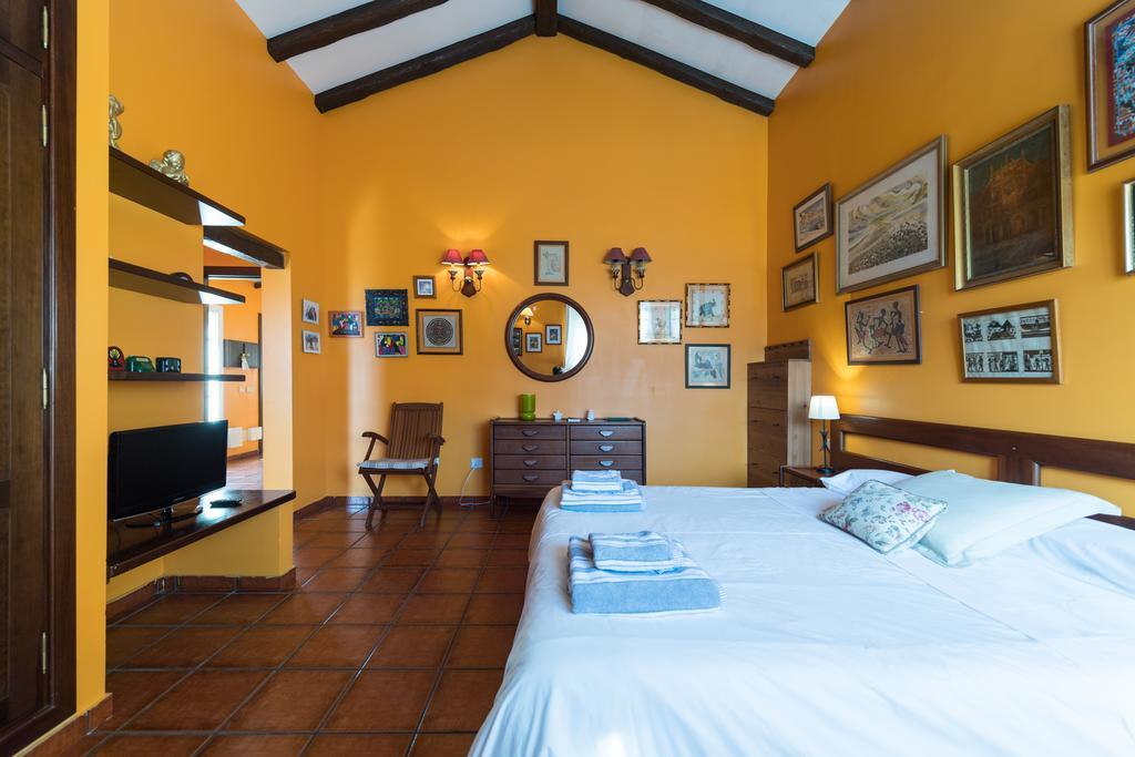 La Alpispa San Francisco de Paula Buitenkant foto