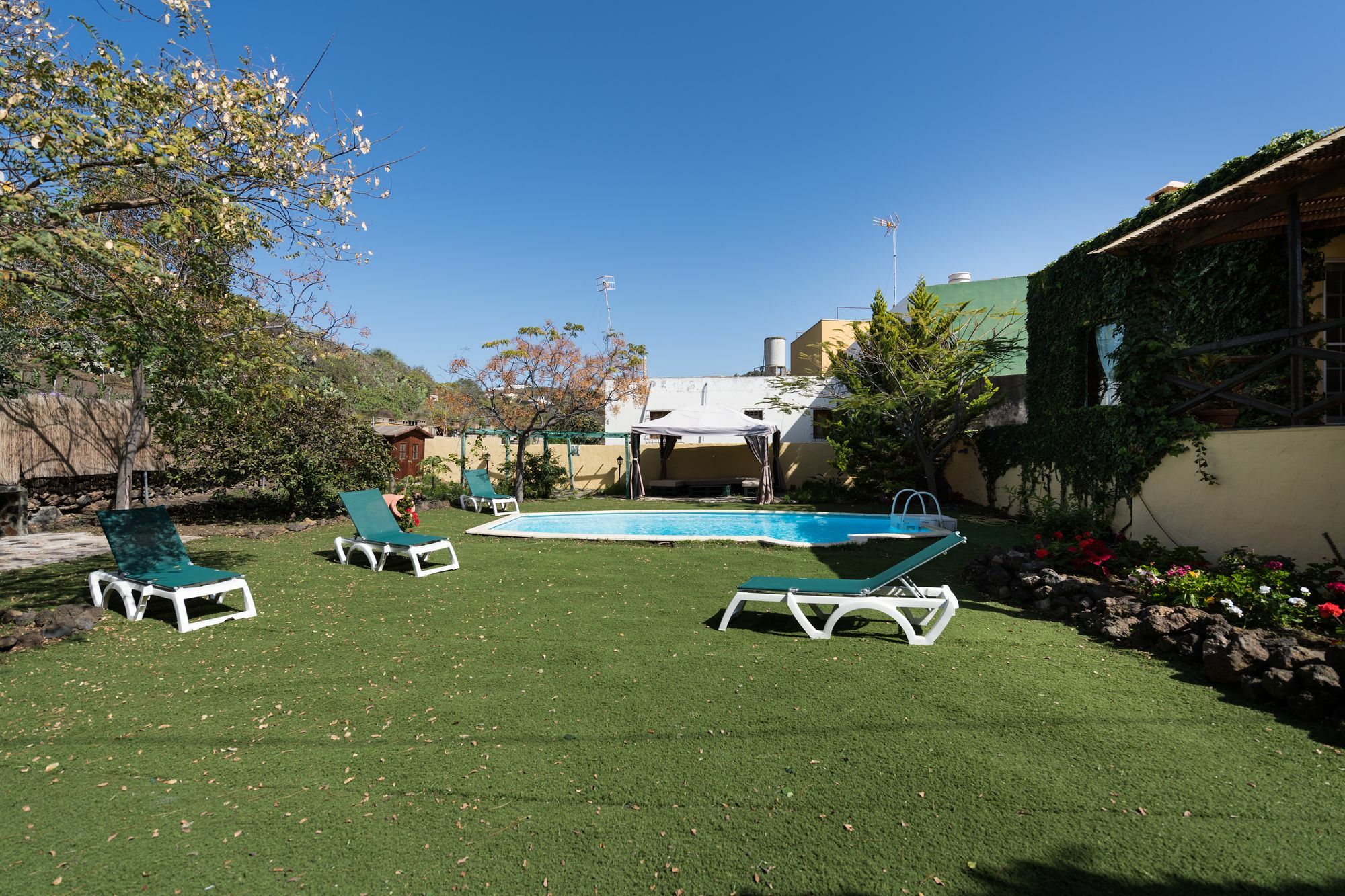La Alpispa San Francisco de Paula Buitenkant foto